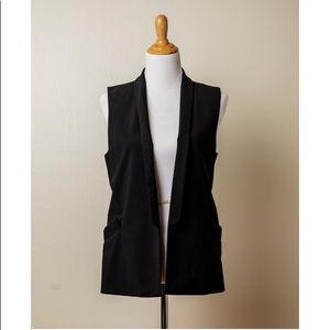 Vest with pockets
